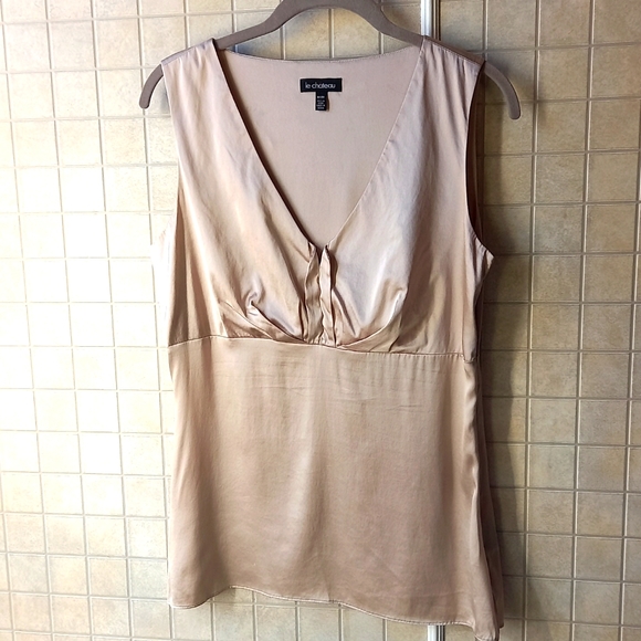 Le Chateau gold silk top - Picture 1 of 4